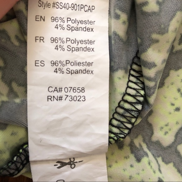 Neon snake zipper crop top - Picture 6 of 6